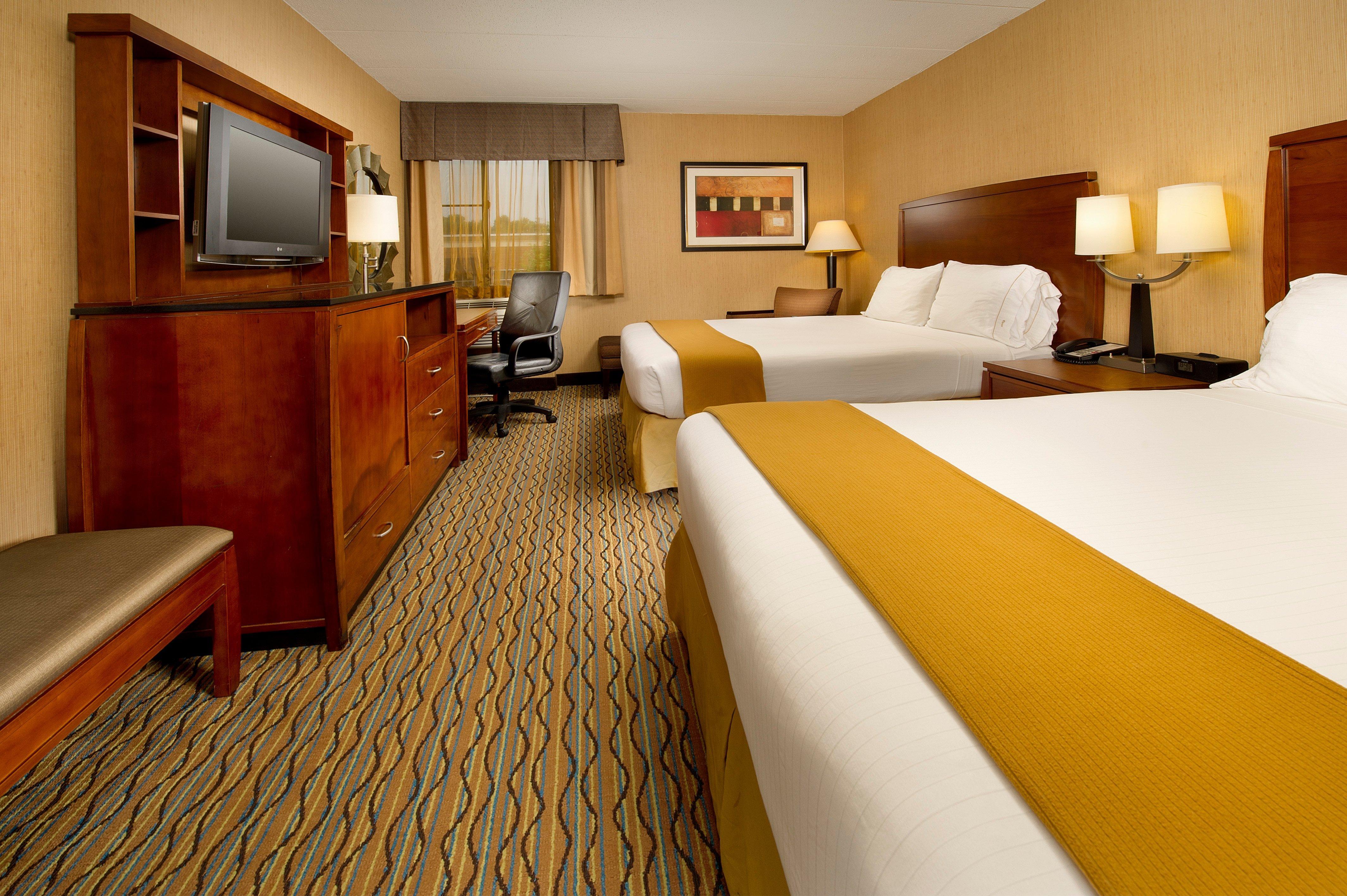 Holiday Inn Express Fairfax-Arlington Boulevard By Ihg Экстерьер фото